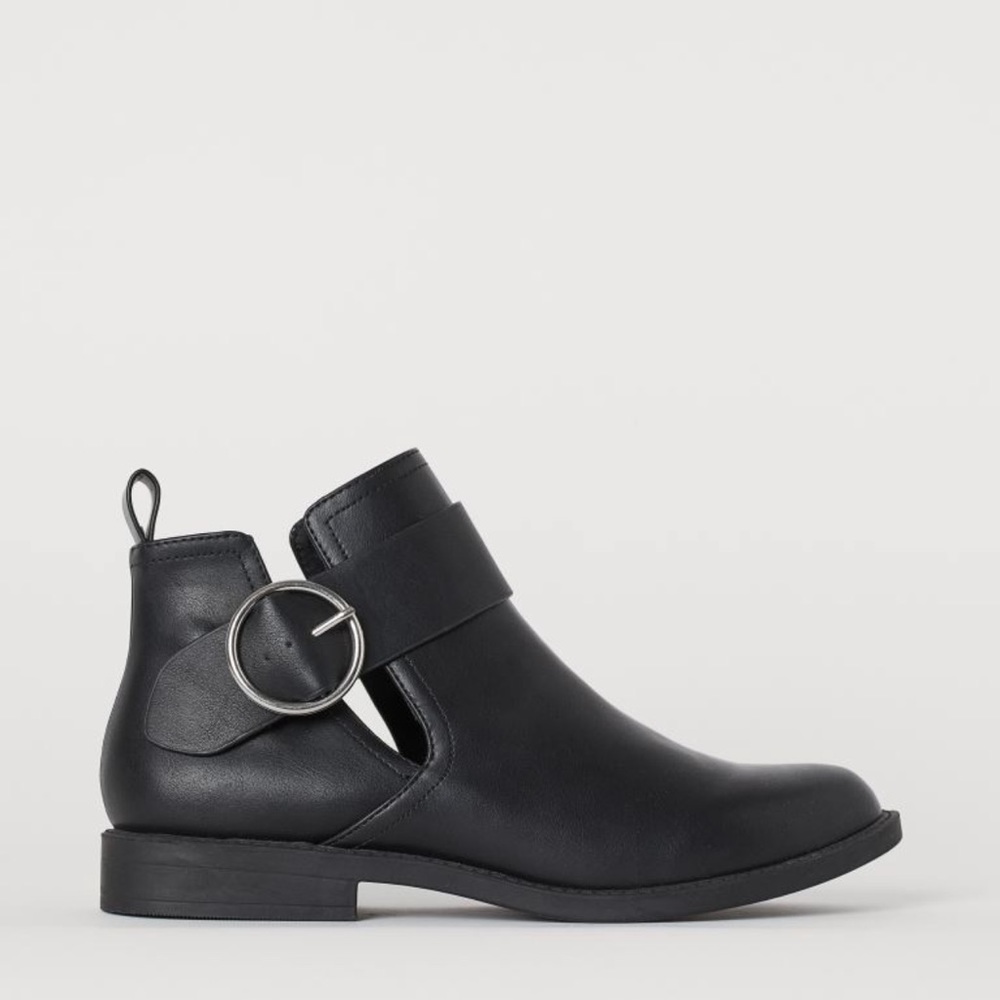 H&M Women’s Ankle Boots - size 7 (38 Euro)